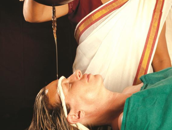 Panchakarma Sodhana Chikilsa (Body Purification Program)